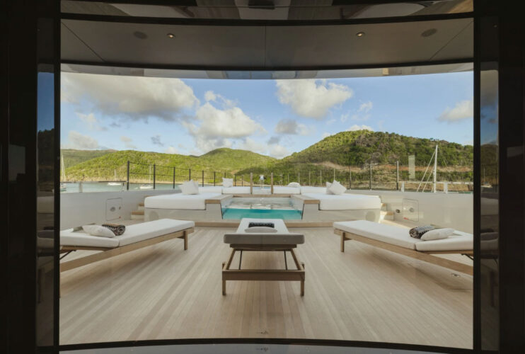 VIRTUOSITY yacht charter French Riviera 16