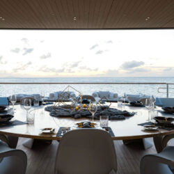 VIRTUOSITY yacht charter French Riviera 19