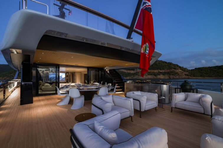 VIRTUOSITY yacht charter French Riviera 21