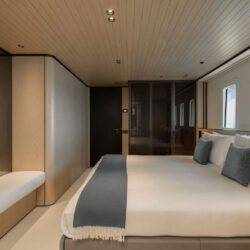 VIRTUOSITY yacht charter French Riviera 34