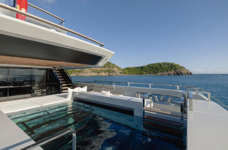 VIRTUOSITY yacht charter French Riviera 6