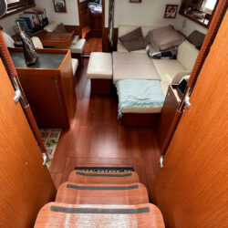 voilier Beneteau Oceanis 45 Antibes 10