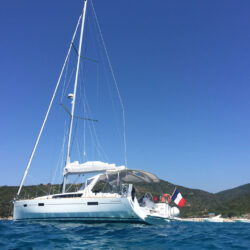 voilier Beneteau Oceanis 45 Antibes 13