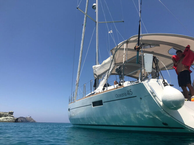 voilier Beneteau Oceanis 45 Antibes 4