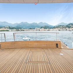 location yacht Zaffiro Canados 90 Menton 1
