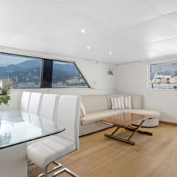 location yacht Zaffiro Canados 90 Menton 16