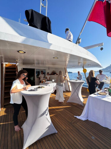 location yacht Zaffiro Canados 90 Menton 19
