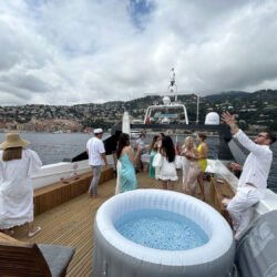 location yacht Zaffiro Canados 90 Menton 22