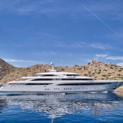 Location de yacht OPtasia Côte d'Azur 1