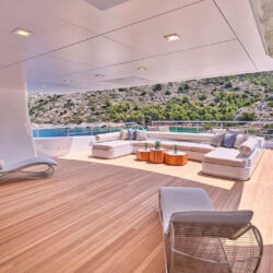 Location de yacht OPtasia Côte d'Azur 35