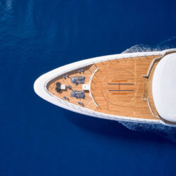 Location de yacht OPtasia Côte d'Azur 4