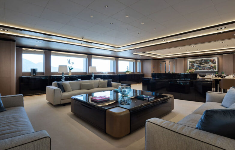 Location de yacht OPtasia Côte d'Azur 7
