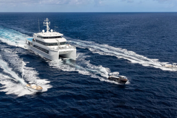 Location de yachts Wayfinder Côte d'Azur 2