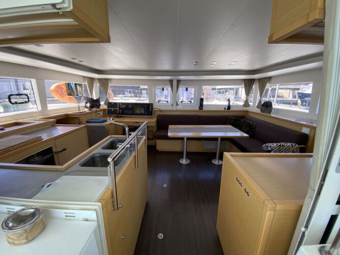 Catamaran Lagoon 450 S Mandelieu-La Napoule 16