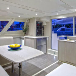Catamaran Leopard 44 Grimaud 17