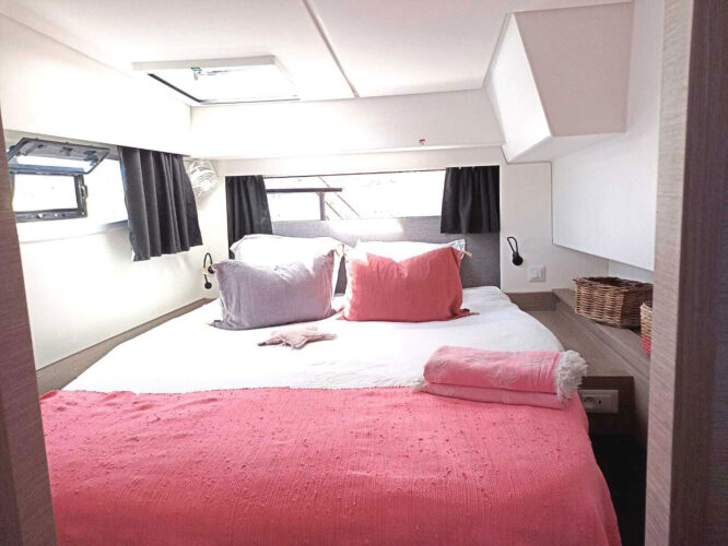 Fountaine Pajot Elba 45 Cannes 1