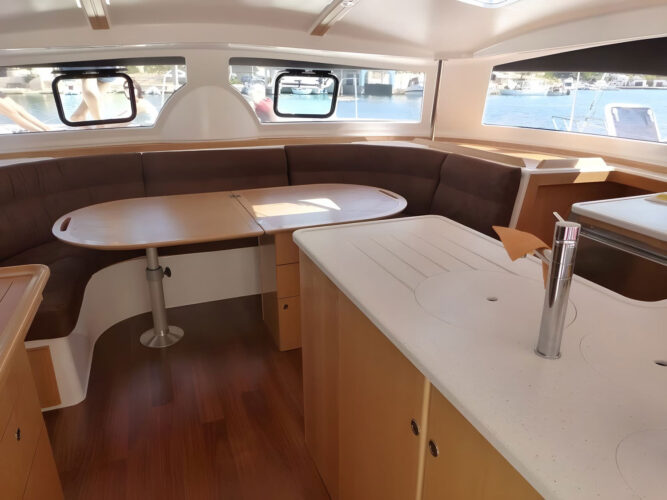 Nautitech 441 Atalanta Villeneuve-Loubet 4