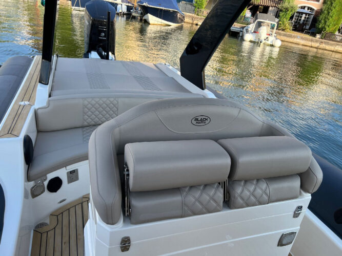 RIB Black Manta Grimaud 7
