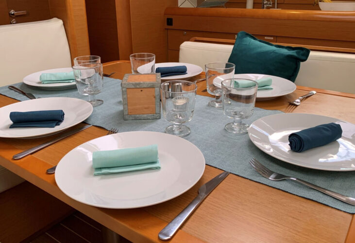 Sailboat Sun Odyssey 469 Nice 4