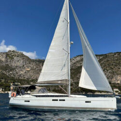 Sailboat Sun Odyssey 469 Nice 5