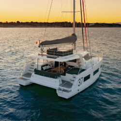 catamaran Aventura 37 1