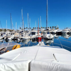 Chris Craft Express 360 Antibes 1