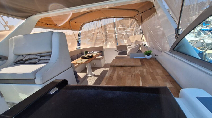 Chris Craft Express 360 Antibes 3