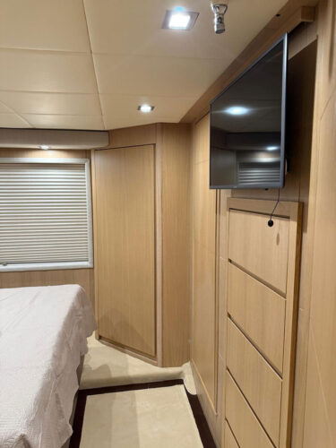 yacht VZ 68 Menton 12