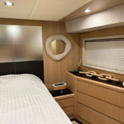 yacht VZ 68 Menton 16