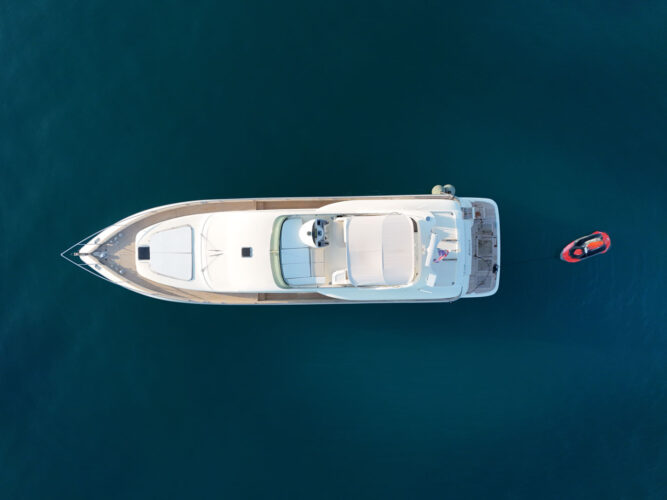 yacht VZ68 Villeneuve-Loubet 20
