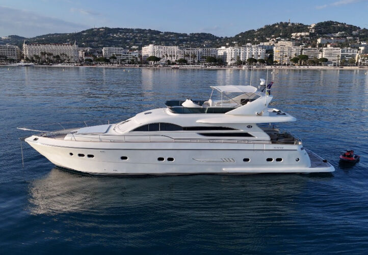 yacht VZ68 Villeneuve-Loubet 21
