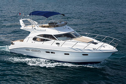 rent yacht Sealine F42-5