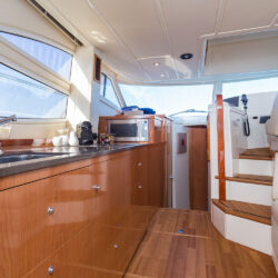 yacht Sealine F42-5 5