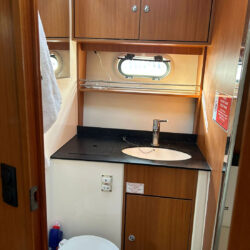 Yacht Bavaria 390 HT Ariadna Cannes 10