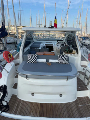 Yacht Bavaria 390 HT Ariadna Cannes 13