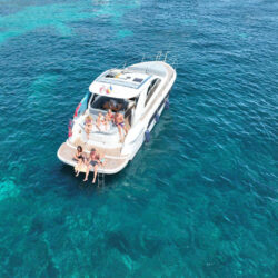 Yacht Bavaria 390 HT Ariadna Cannes 7