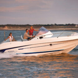 Motorboat Beneteau Flyer 750 Sun Deck Antibes 3