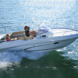 Motorboat Beneteau Flyer 750 Sun Deck Antibes 7