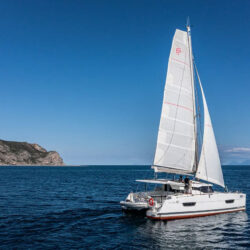 Catamaran Fountaine Pajot Lucia 40 French Riviera 1