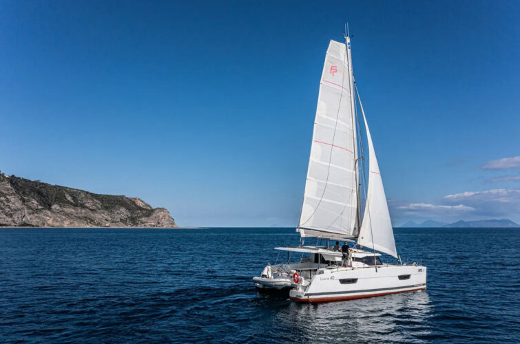 Catamaran Fountaine Pajot Lucia 40 French Riviera 1