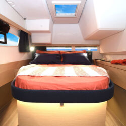 Catamaran Fountaine Pajot Lucia 40 French Riviera 10