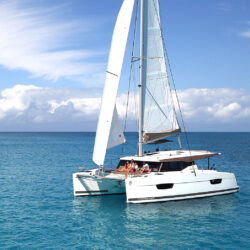 Catamaran Fountaine Pajot Lucia 40 French Riviera 15