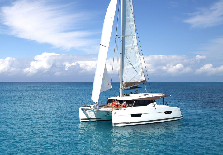 Catamaran Fountaine Pajot Lucia 40 French Riviera 15