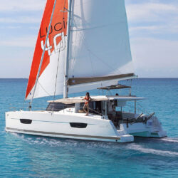 Catamaran Fountaine Pajot Lucia 40 French Riviera 4
