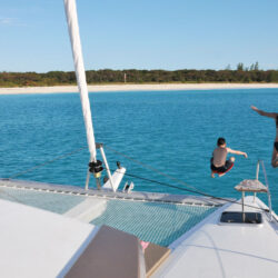 Catamaran Fountaine Pajot Lucia 40 French Riviera 8